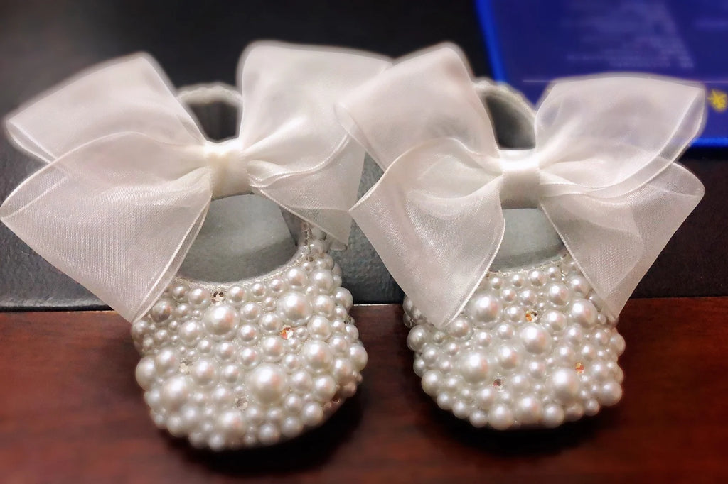 Dollbling Sparkle Pearly Baby Shoes and Headband Newborn Pacifier Gift Set Ivory Bead Designer Brand 0-1Y Girl Crib Ballet Shoes