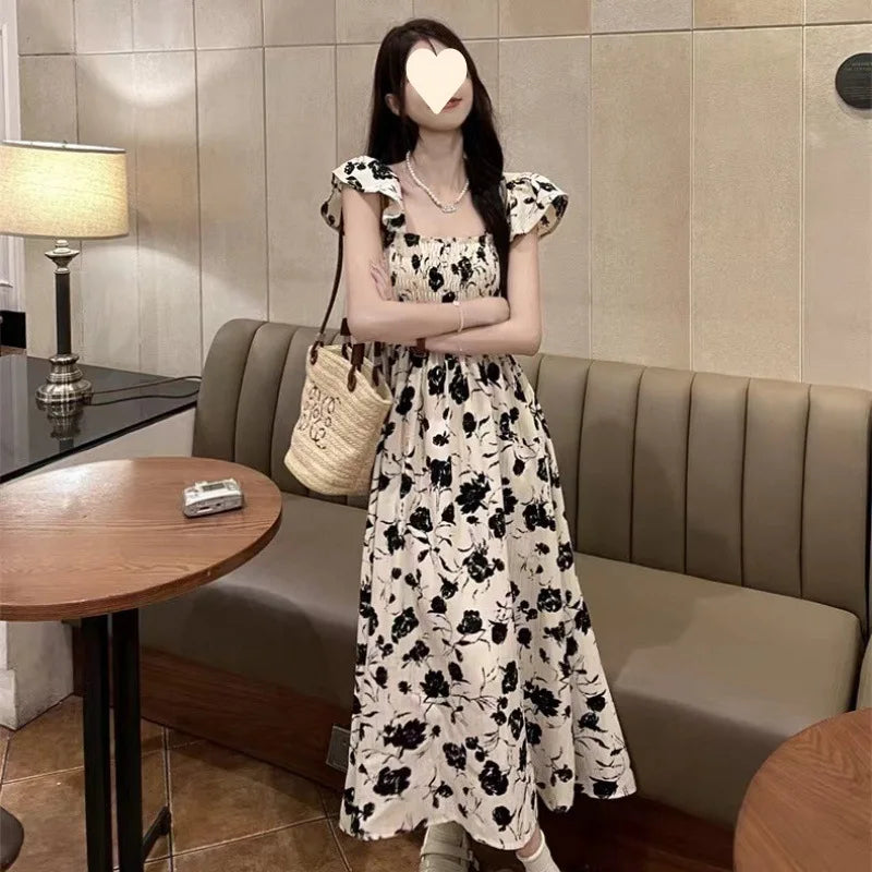 Holiday Wind Travel Floral Dress New Gentle Waist and Thin Temperament Sweet Small Flying Sleeve A-word Skirt