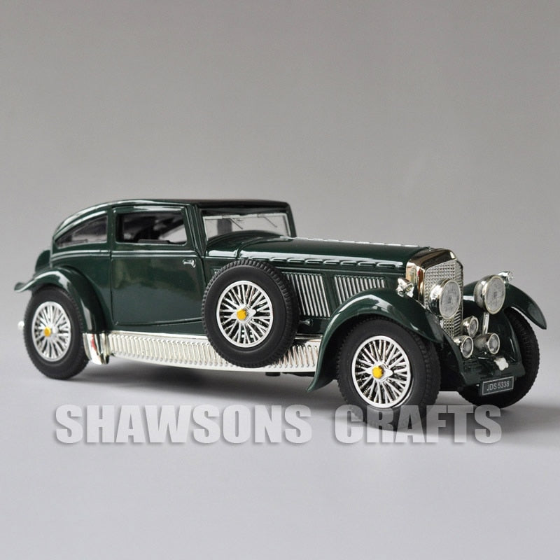 1:28 Scale Diecast Metal Vintage Car Model Toys Speed Six Pull Back Replica With Sound & Light - PEGS & HANGERS PTY LTD